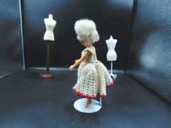 debbie white hair crochet side a
